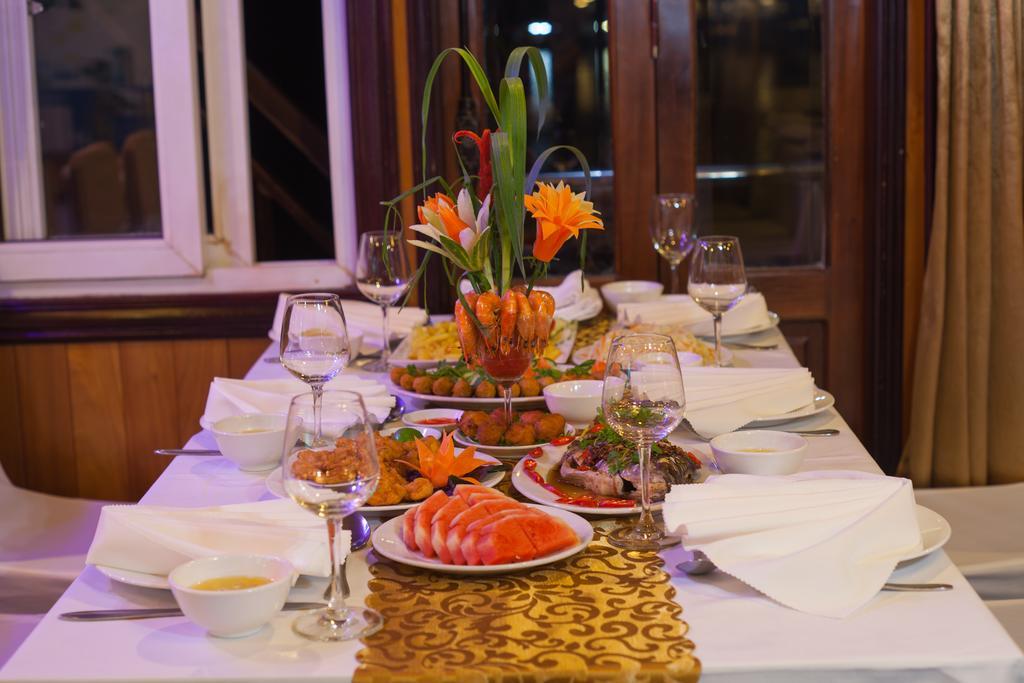 Golden Star Cruise Hotel Nan Giang Buitenkant foto