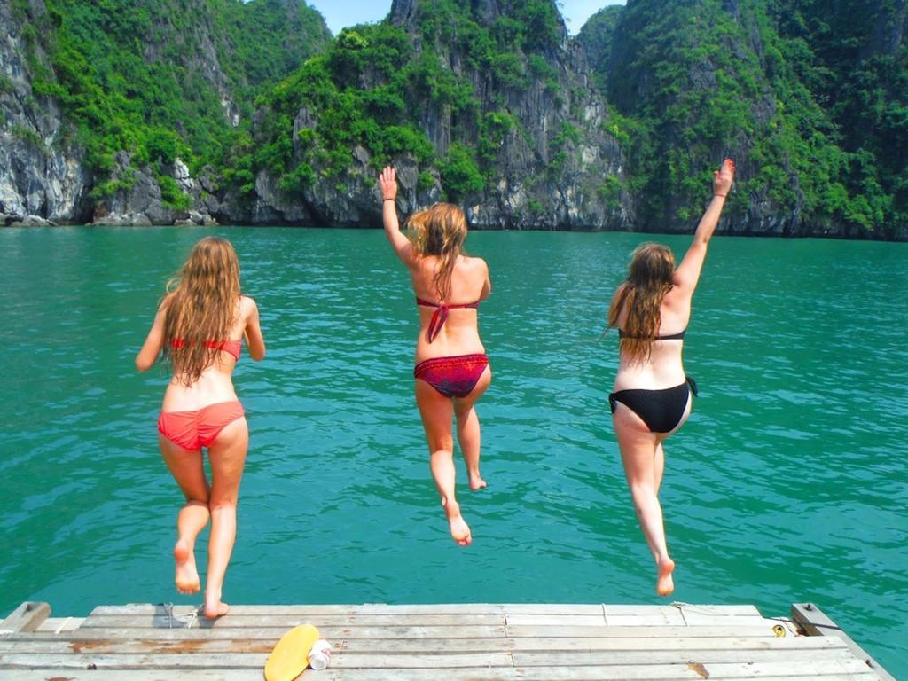 Golden Star Cruise Hotel Nan Giang Buitenkant foto
